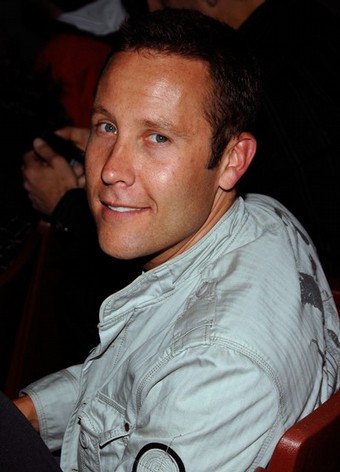 MichaelRosenberg_2.jpg.JPG - ANAHEIM, CA - JUNE 6: Actor Michael Rosenbaum attends Game Five of the 2007 NHL Stanley Cup Finals between the Ottawa Senators and the Anaheim Ducks on June 6, 2007 at Honda Center in Anaheim, California. (Photo by John M. Heller/Getty Images for the NHL) *** Local Caption *** Michael Rosenbaum